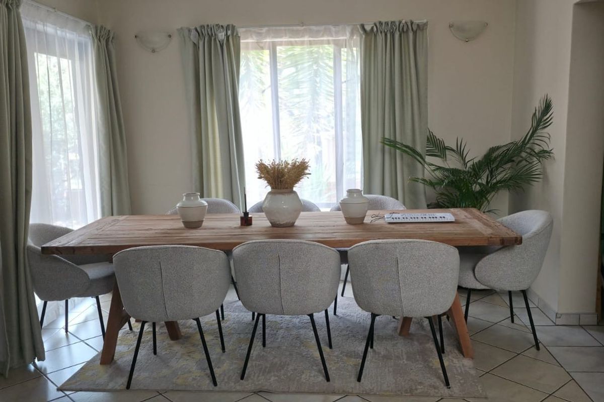 Beautiful family home for sale in Montecello Estate - Photo 4