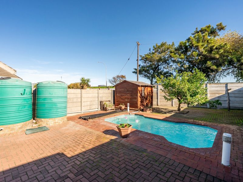Charming, well maintained, 2 bedroom Townhouse - Photo 4
