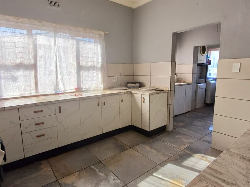 House For Sale in Van Riebeeck Hoogte Uitenhage Eastern Cape - Photo 10
