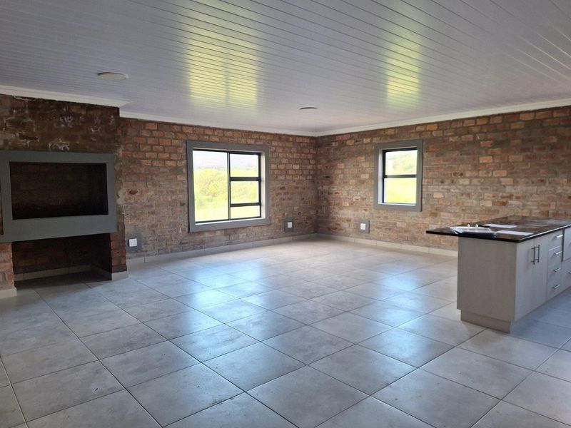 House For Sale in Albertinia - Photo 6