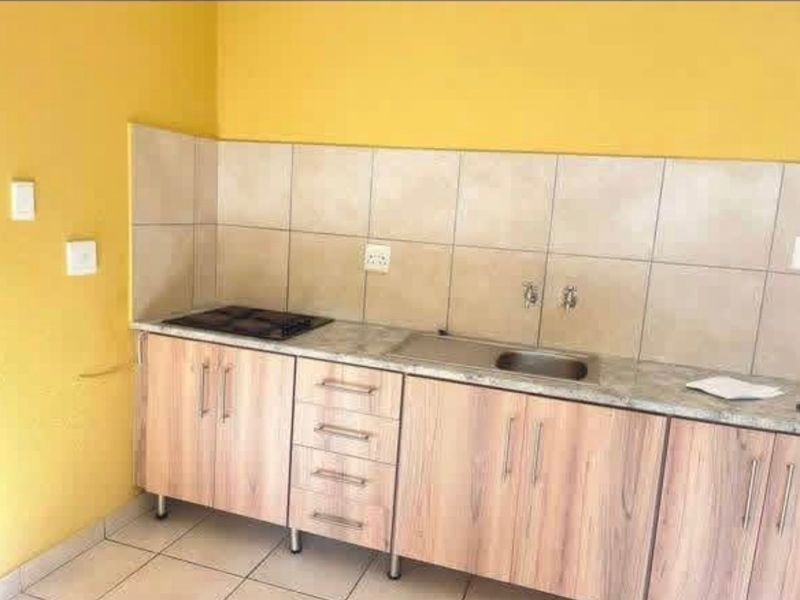 Apartment To Rent in Entokozweni East, Tekwane, Nelspruit - Photo 1