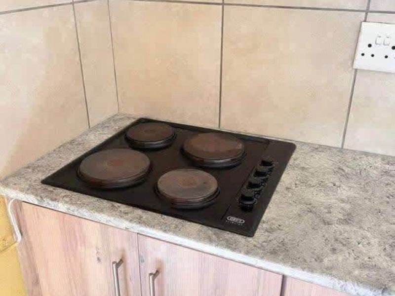 Apartment To Rent in Entokozweni East, Tekwane, Nelspruit - Photo 2