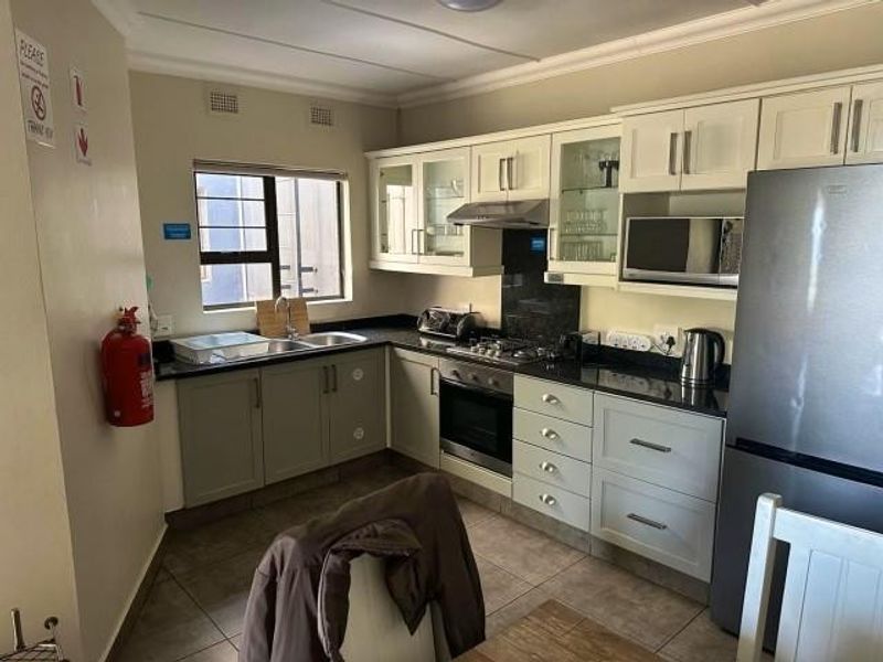 Apartment For Sale in Port Shepstone, KwaZulu Natal - Photo 5