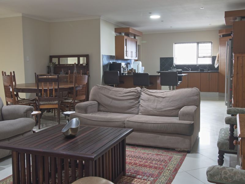 Just Listed | Energy-Efficient 3 Bedroom Family Home for Sale in Noorsekloof, Jeffreys Bay - Photo 7