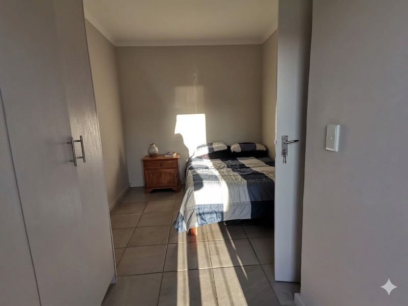 Modern 1 Bedroom Apartment To Rent in La Vie Estate, Paarl - Photo 5