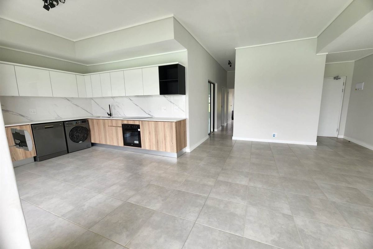 Apartment To Rent in Waterfall, Midrand - Photo 2