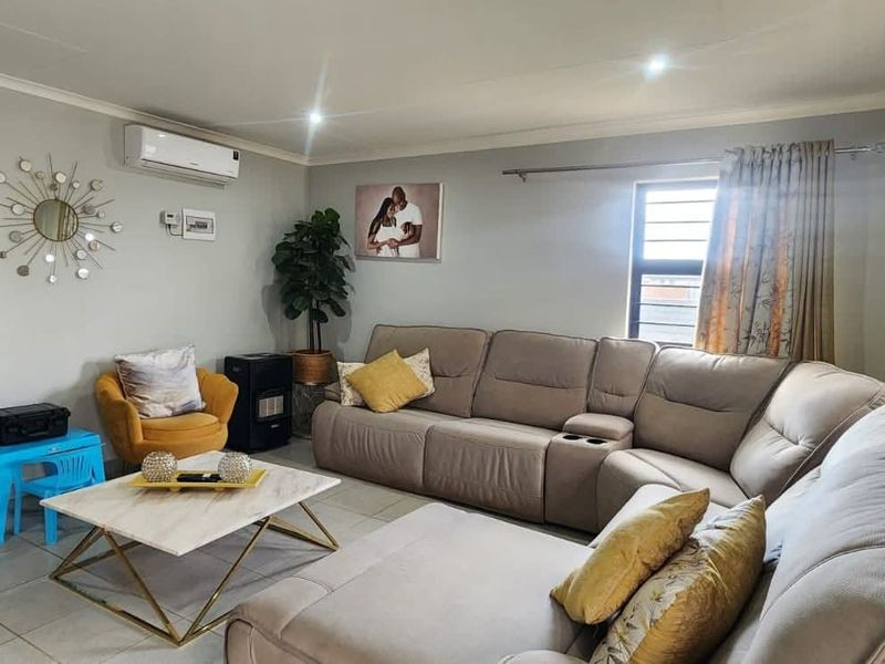 House To Rent in Milano, Sky City , Alberton - Photo 5