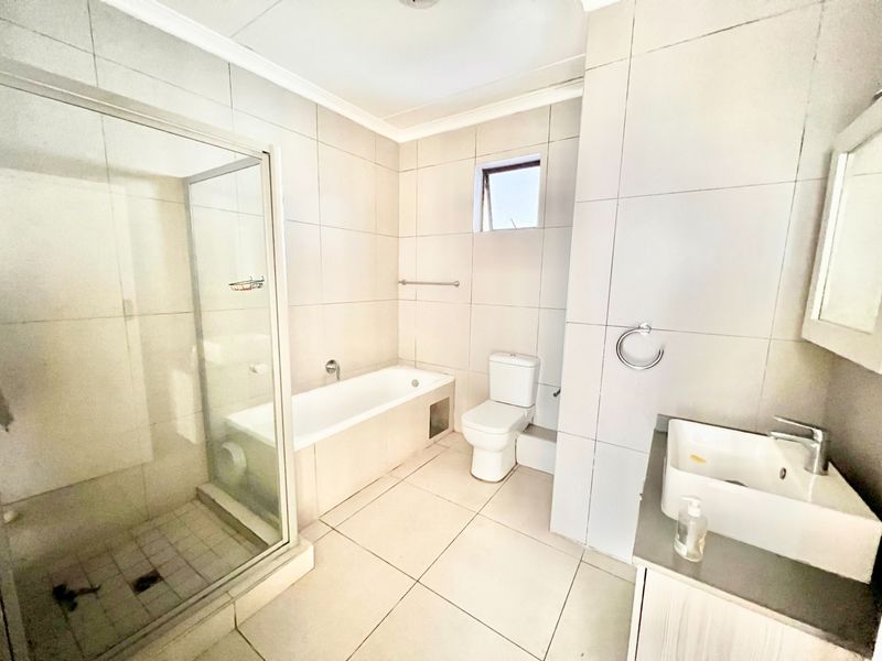 Modern Ground Floor Carlswald, Midrand. - Photo 3