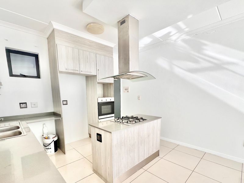 Modern Ground Floor Carlswald, Midrand. - Photo 7