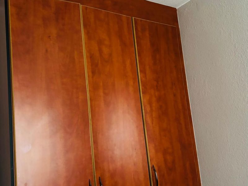 Apartment For Sale in Vanderbijlpark SE 2, Vanderbijlpark SE, Vanderbijlpark - Photo 6