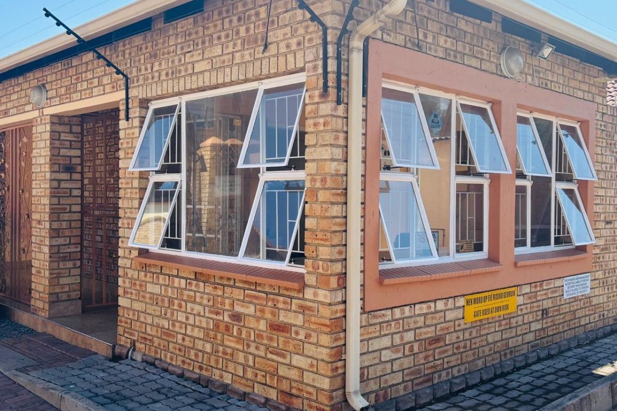 Apartment For Sale in Vanderbijlpark SE 2, Vanderbijlpark SE, Vanderbijlpark - Photo 3