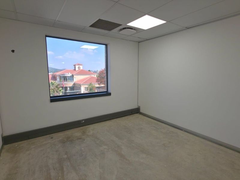 Commercial Property To Rent in Brooklyn, Pretoria - Photo 6