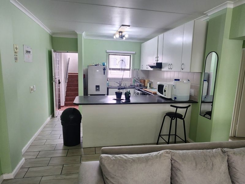 2 Bedroom Apartment to Rent in Aroma Park Village - Photo 2