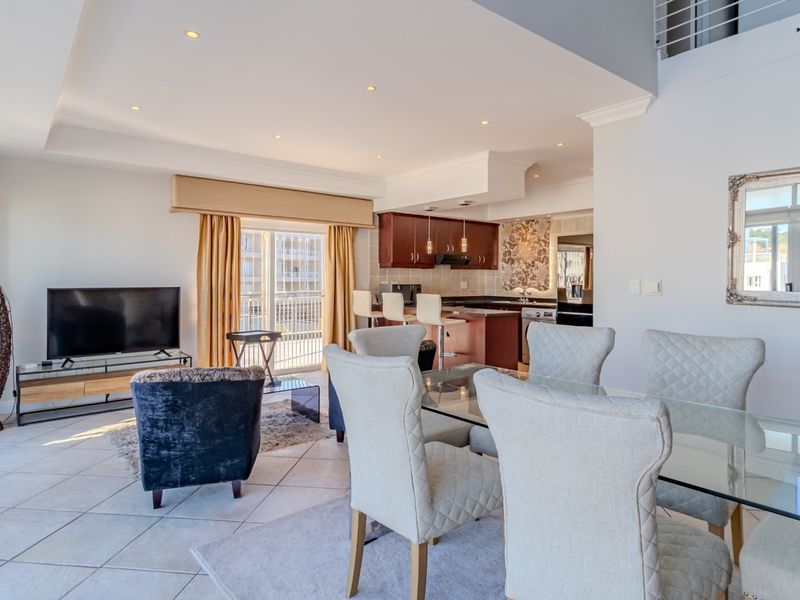 Luxury Waterfront Living - Spacious 3 Bedroom Apartment with Study in Prestigious Tyger Waterfront - Photo 7