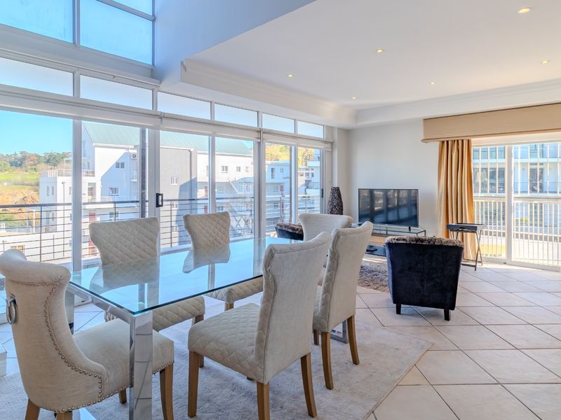 Luxury Waterfront Living - Spacious 3 Bedroom Apartment with Study in Prestigious Tyger Waterfront - Photo 4