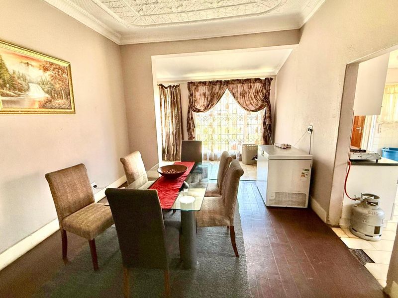 House For Sale in Turffontein Johannesburg Gauteng - Photo 5