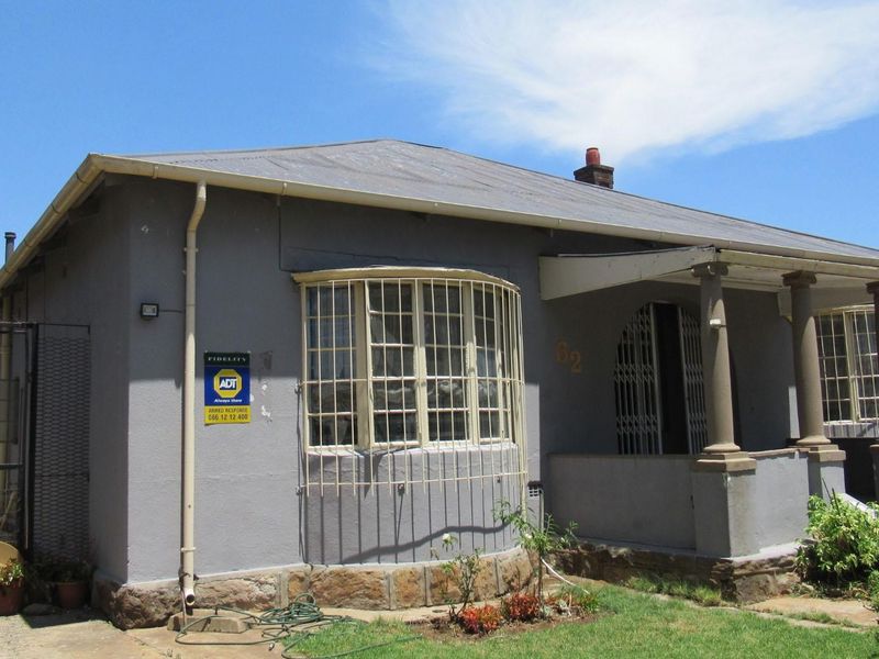 House For Sale in Turffontein Johannesburg Gauteng - Photo 2