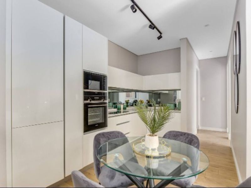2 Bed Fully Furnished Apartment for Rent in Houghton - Photo 5