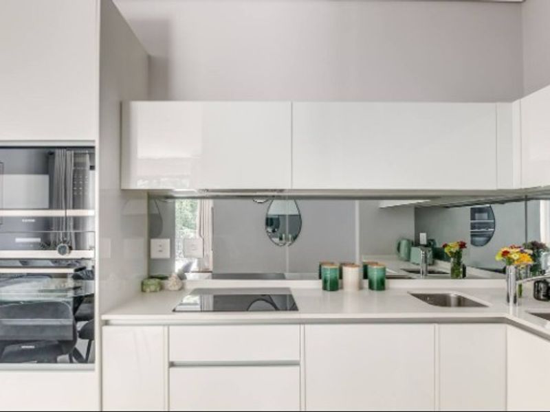 2 Bed Fully Furnished Apartment for Rent in Houghton - Photo 4