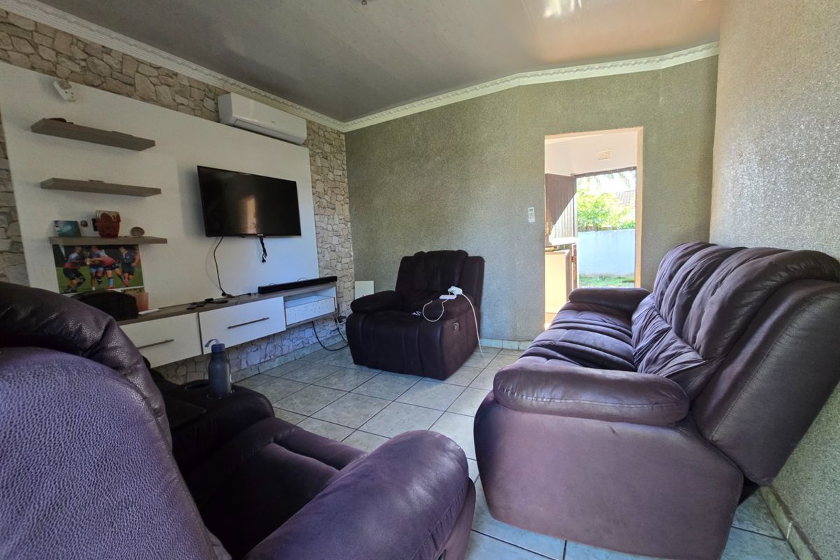 Just what you have been waiting for!! Buy now to start investing - Photo 2