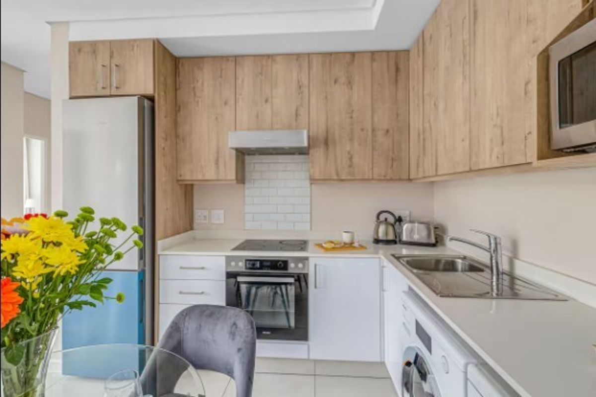 Apartment To Rent in Sandton City, Sandton - Photo 5
