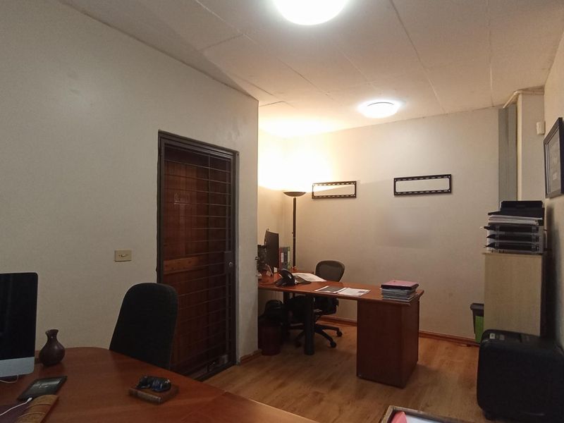 House For Sale in Morningside Hills, Morningside, Sandton - Photo 3