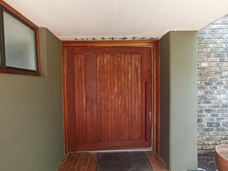 House For Sale in Morningside Hills, Morningside, Sandton - Photo 2
