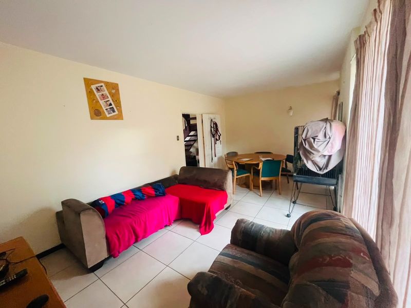 2-Bedrrom Townhouse For Sale in Sasolburg Central, Sasolburg - Photo 4