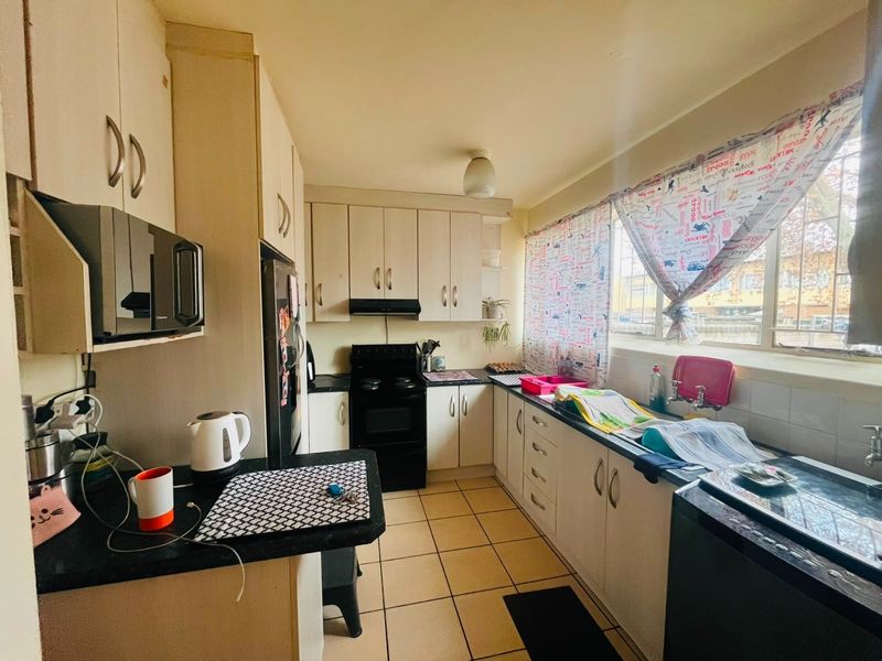 2-Bedrrom Townhouse For Sale in Sasolburg Central, Sasolburg - Photo 3