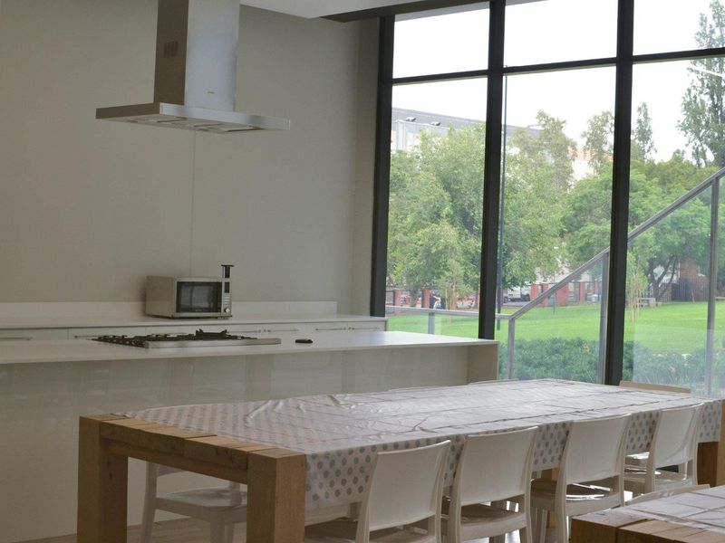 Apartment For Sale in Rosebank Johannesburg Gauteng - Photo 5