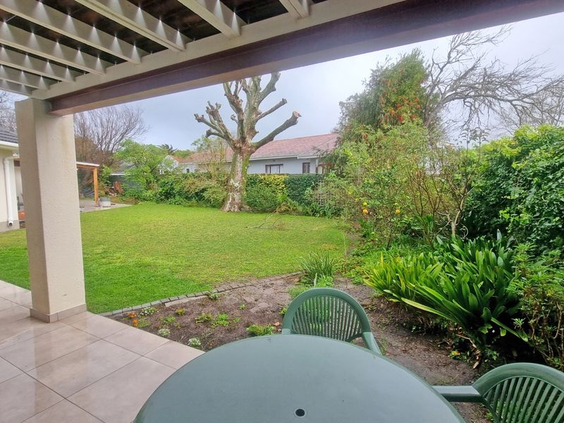 Unfurnished Studio garden flat available - Constantia - 1 July - Photo 1