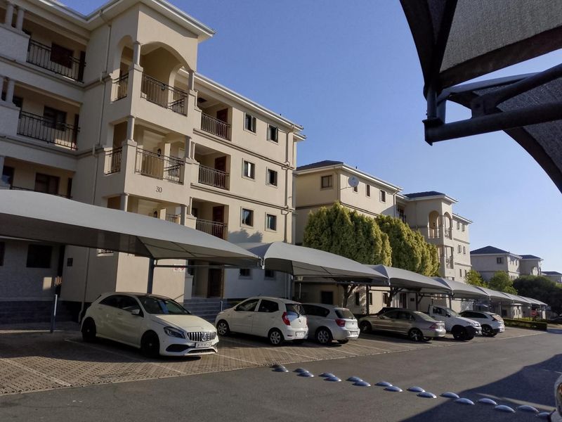 Two bedroom, two bath available to Rent in Noordwyk, Midrand - Photo 3