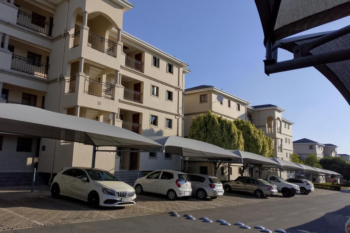 Two bedroom, two bath available to Rent in Noordwyk, Midrand - Photo 3