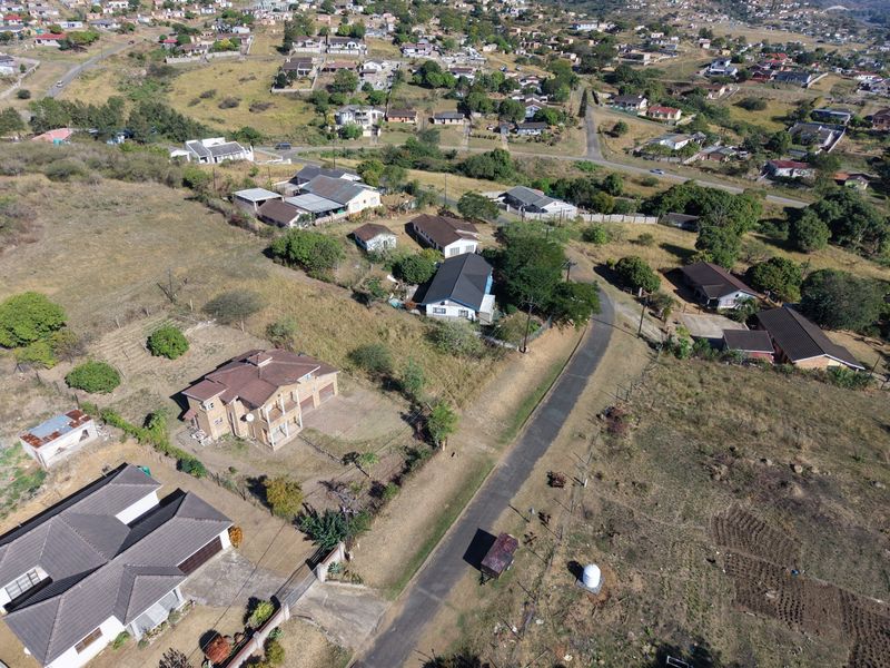 SPACIOUS SECURE FAMILY HOME CLOSE TO AMENITIES - Photo 9