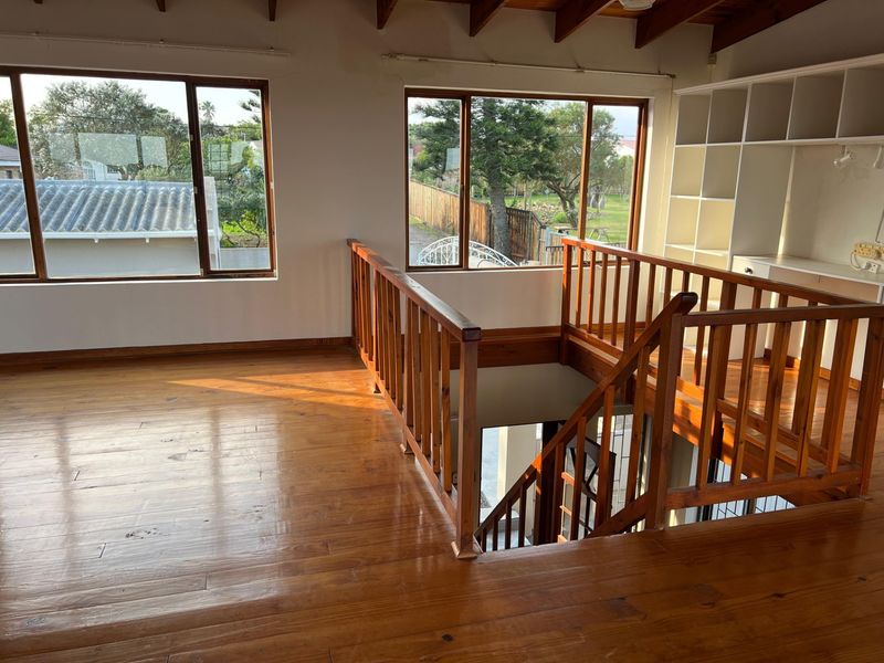 House For Sale in Aston Bay, Jeffreys Bay - Photo 4