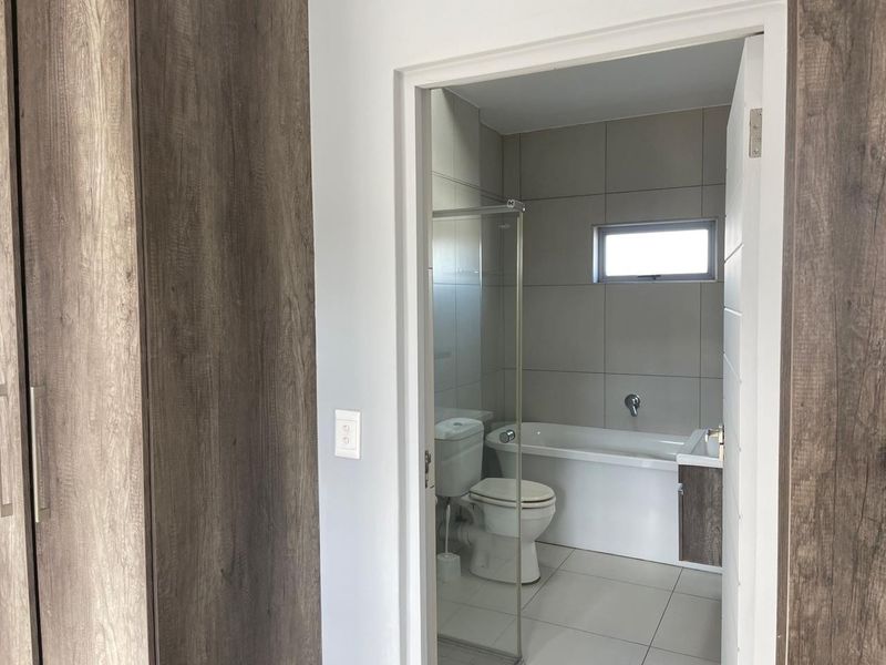 1 Bed 1 Bath Investment property - Photo 8
