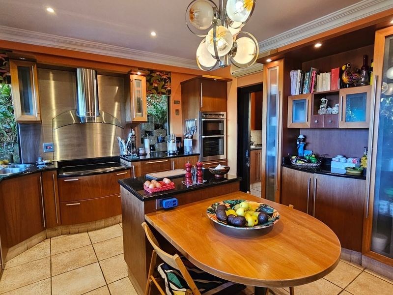 Magnificent Balinese-Inspired Coastal Residence with Panoramic Views in Zimbali - Photo 2