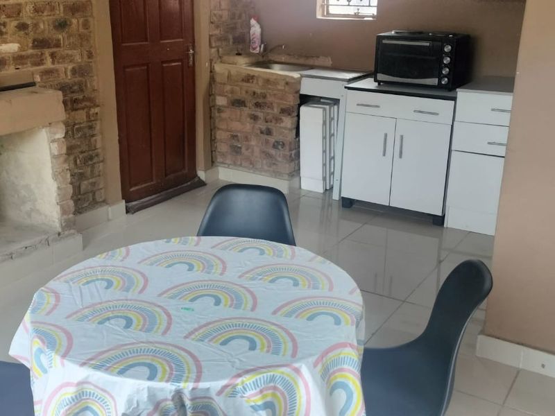 1 Bedroom House to Rent in The Reeds,Centurion - Photo 5