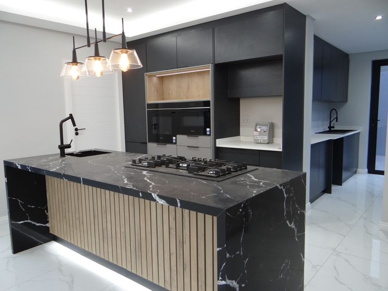 4 bedroom House For Sale in Fountainbrook Estate, Midstream Estate, Centurion - Photo 5