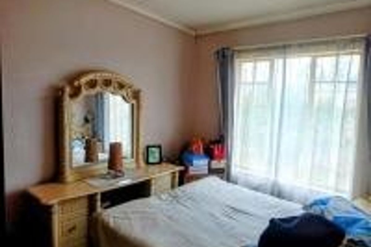 Modern 2-Bedroom Apartment in Norton Home Estate - Photo 3