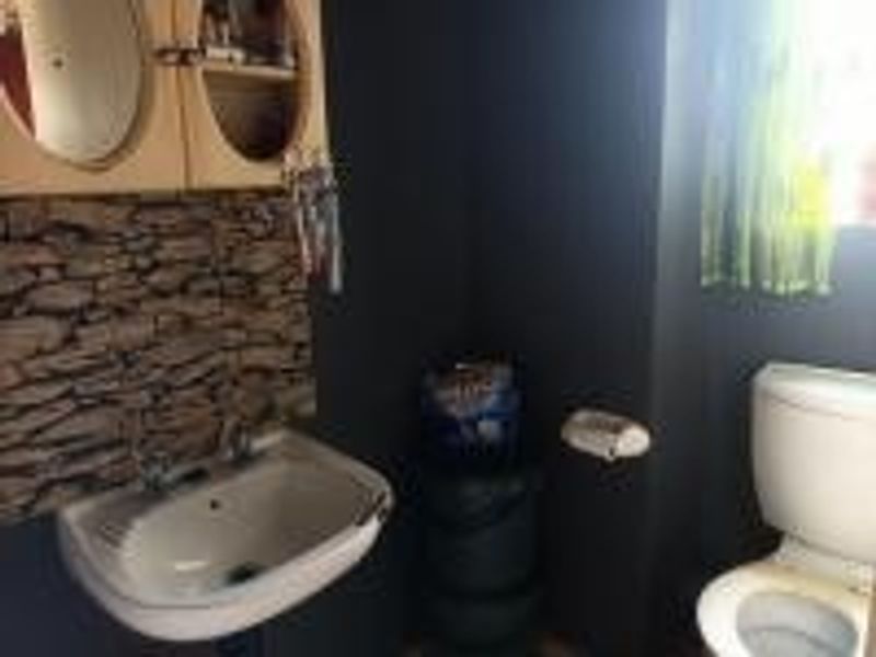 Modern 2-Bedroom Apartment in Norton Home Estate - Photo 7
