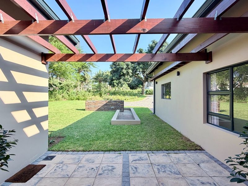 House For Sale in Zinkwazi Beach - Photo 3