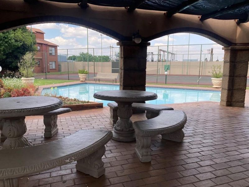 Furnished Apartment To Rent in Morningside, Sandton - Photo 9