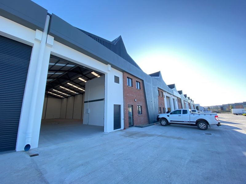 Neat and Secure 420m2 Warehouse To Let in Rivergate Industrial, Cape Town - Photo 2