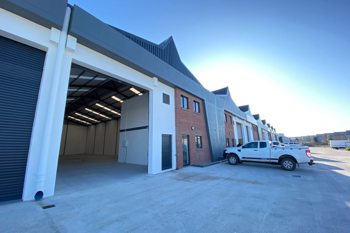 Neat and Secure 420m2 Warehouse To Let in Rivergate Industrial, Cape Town - Photo 2