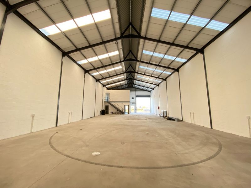 Neat and Secure 420m2 Warehouse To Let in Rivergate Industrial, Cape Town - Photo 7