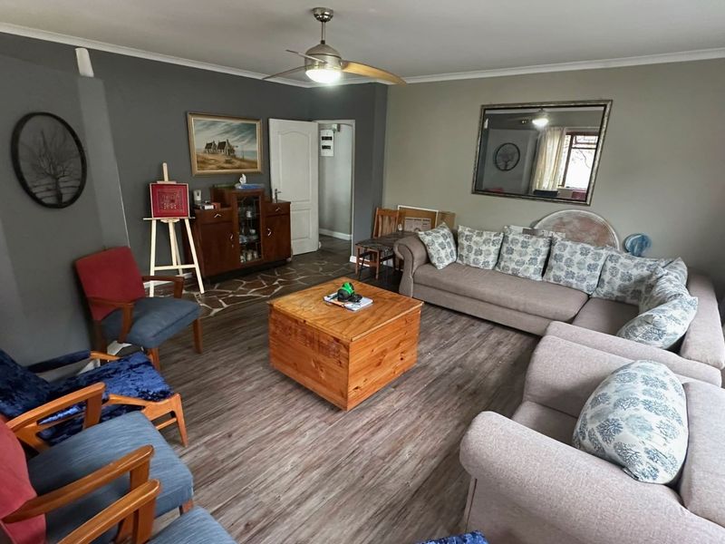 House For Sale in Denneburg, Paarl - Photo 5