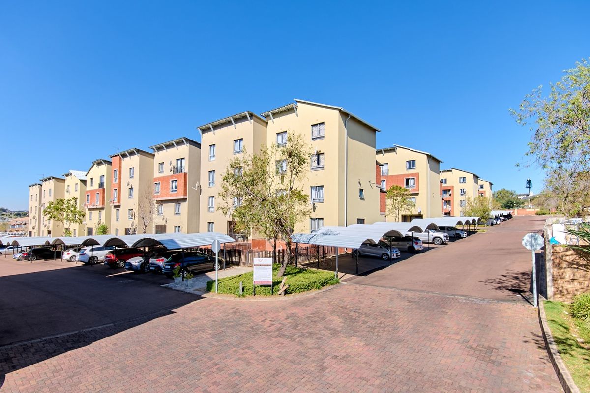 Two (2)-Bedroom Apartment for Sale - Ninth on Lever, Noordwyk, Midrand - Photo 3