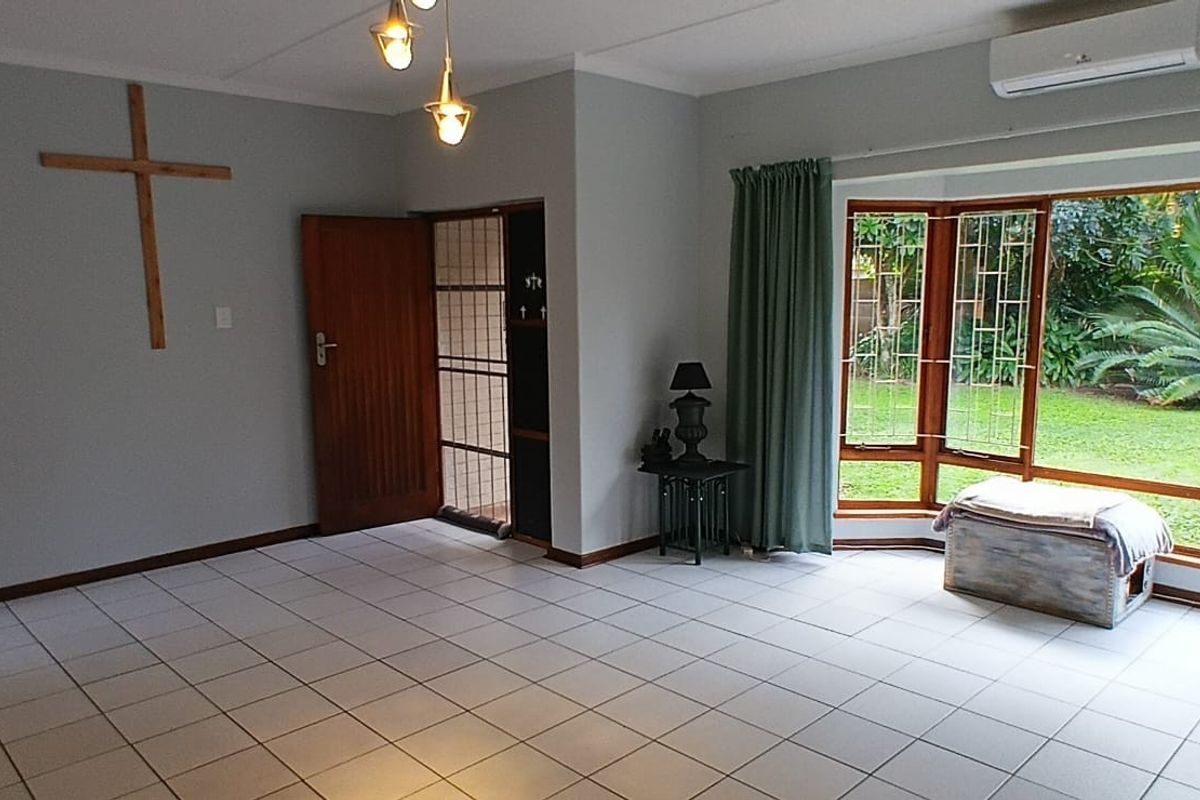 Move in ready 4 Bedroom House for Sale in Kwambonambi, KwaZulu Natal - Photo 4
