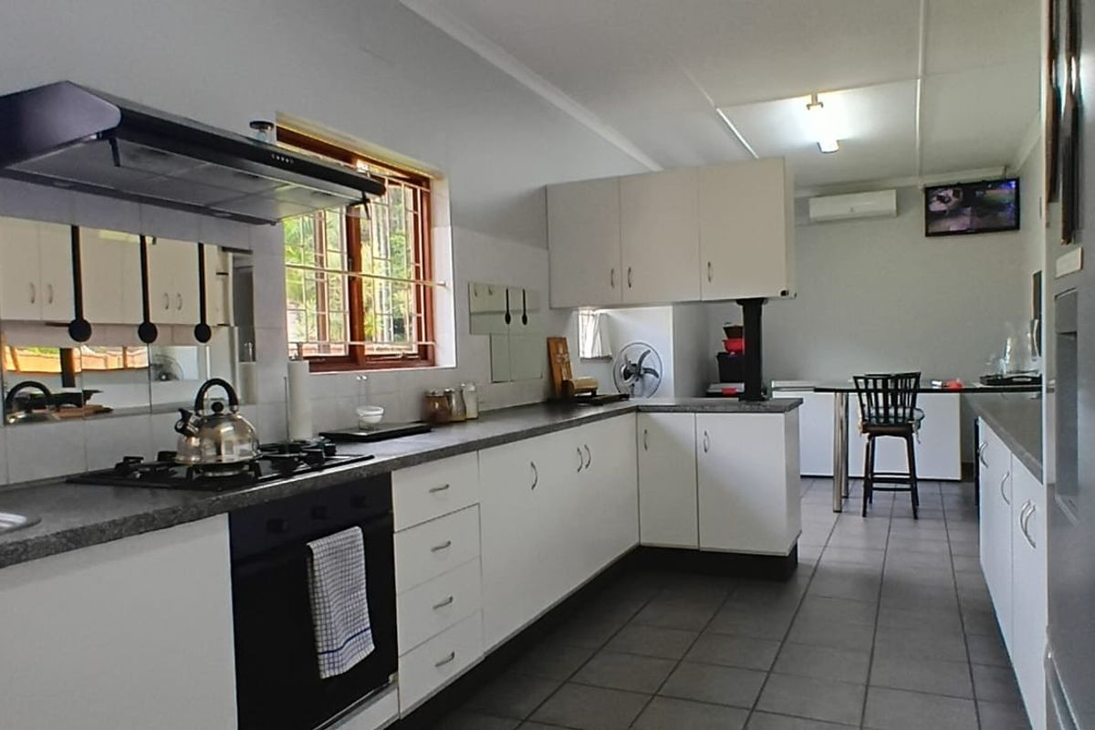 Move in ready 4 Bedroom House for Sale in Kwambonambi, KwaZulu Natal - Photo 2